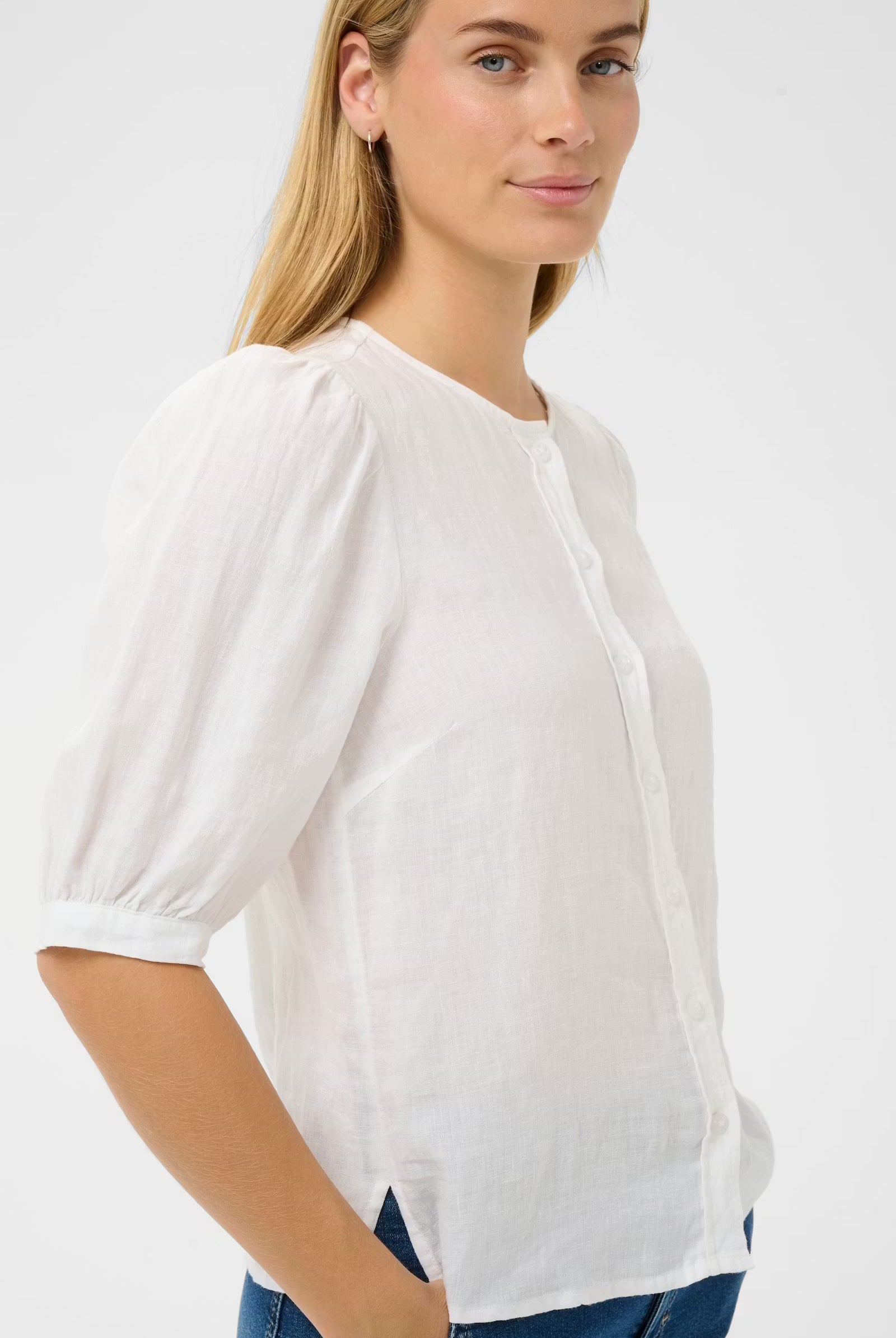 Part Two Azra white linen blouse round neckline detail