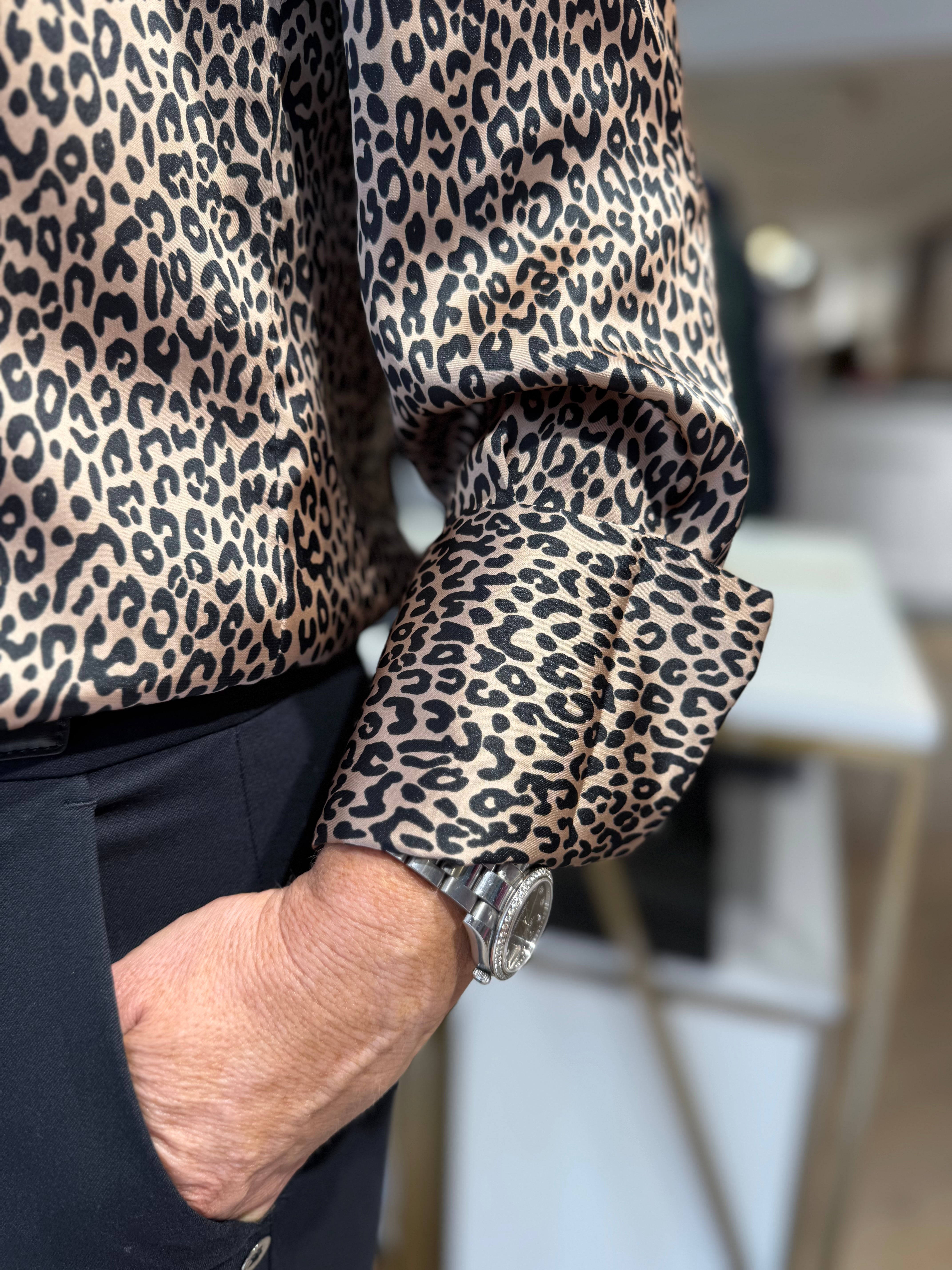 Penny Black Partout animal-print blouse – button cuff detail