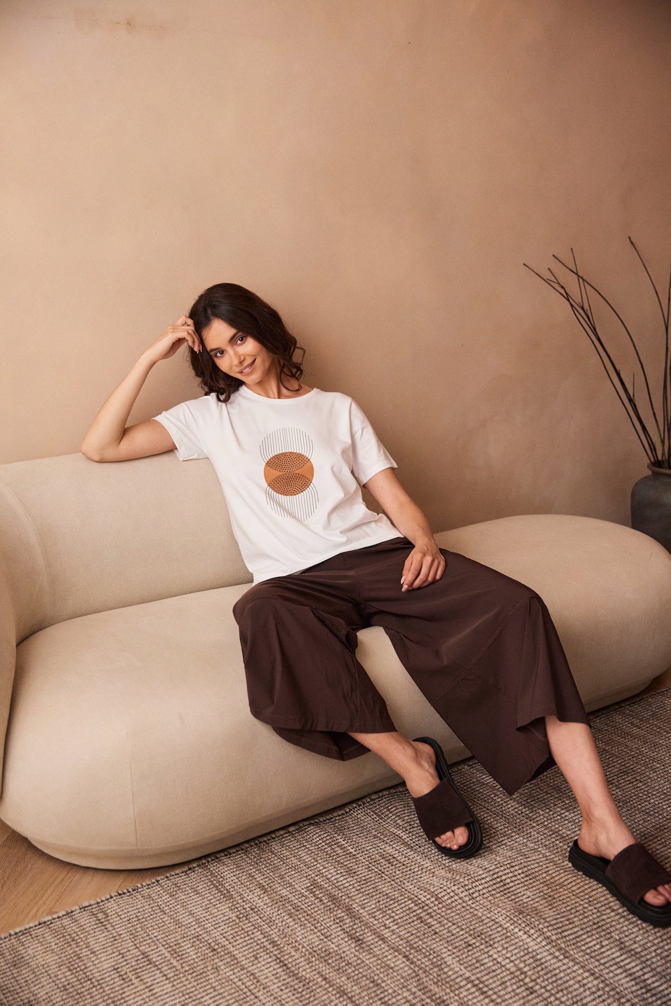 Peruzzi Circle Line Graphic Print Top full outfit view with graphic centred on front