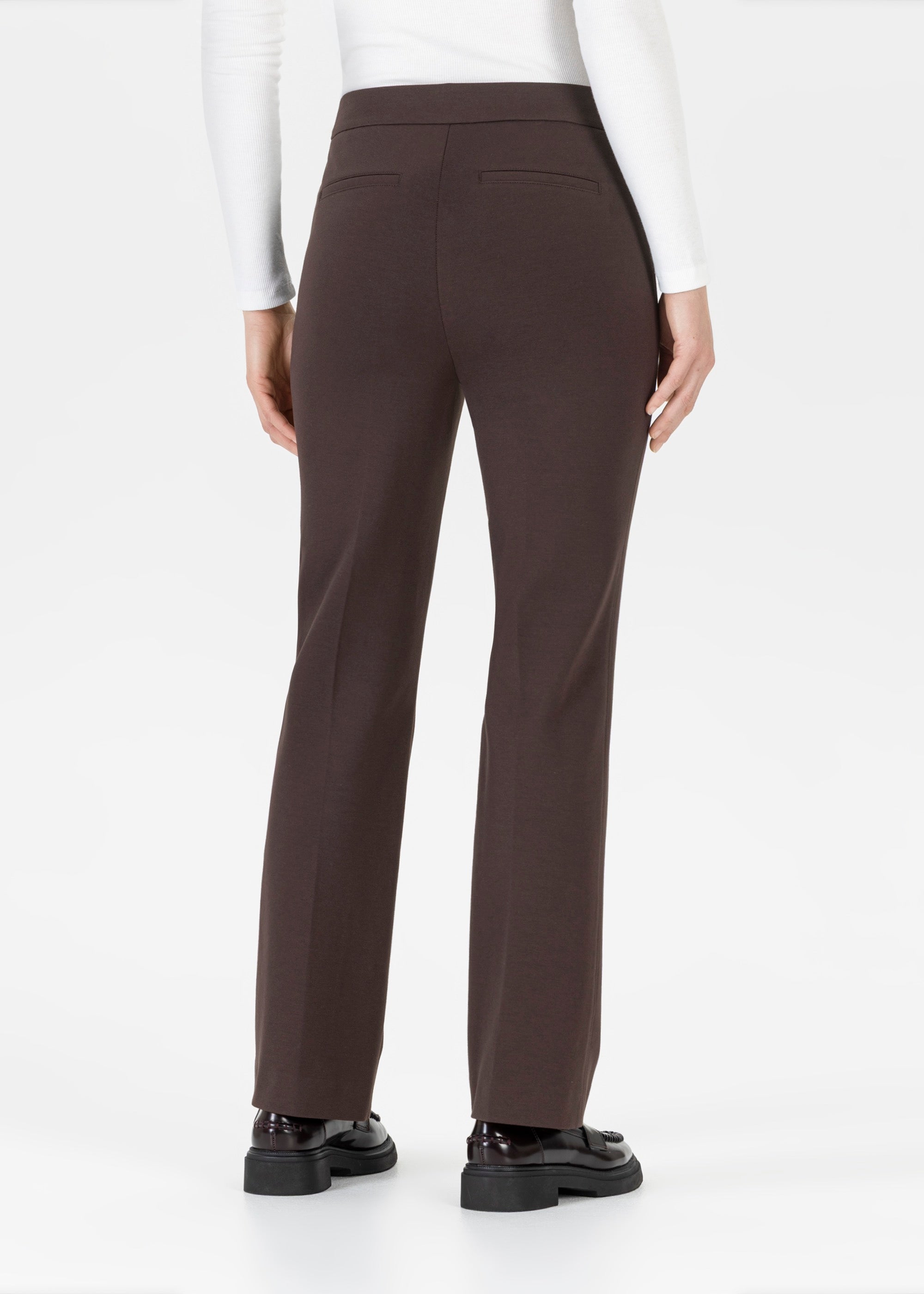 Back view of Stehmann Editta brown straight trousers with smooth waistband