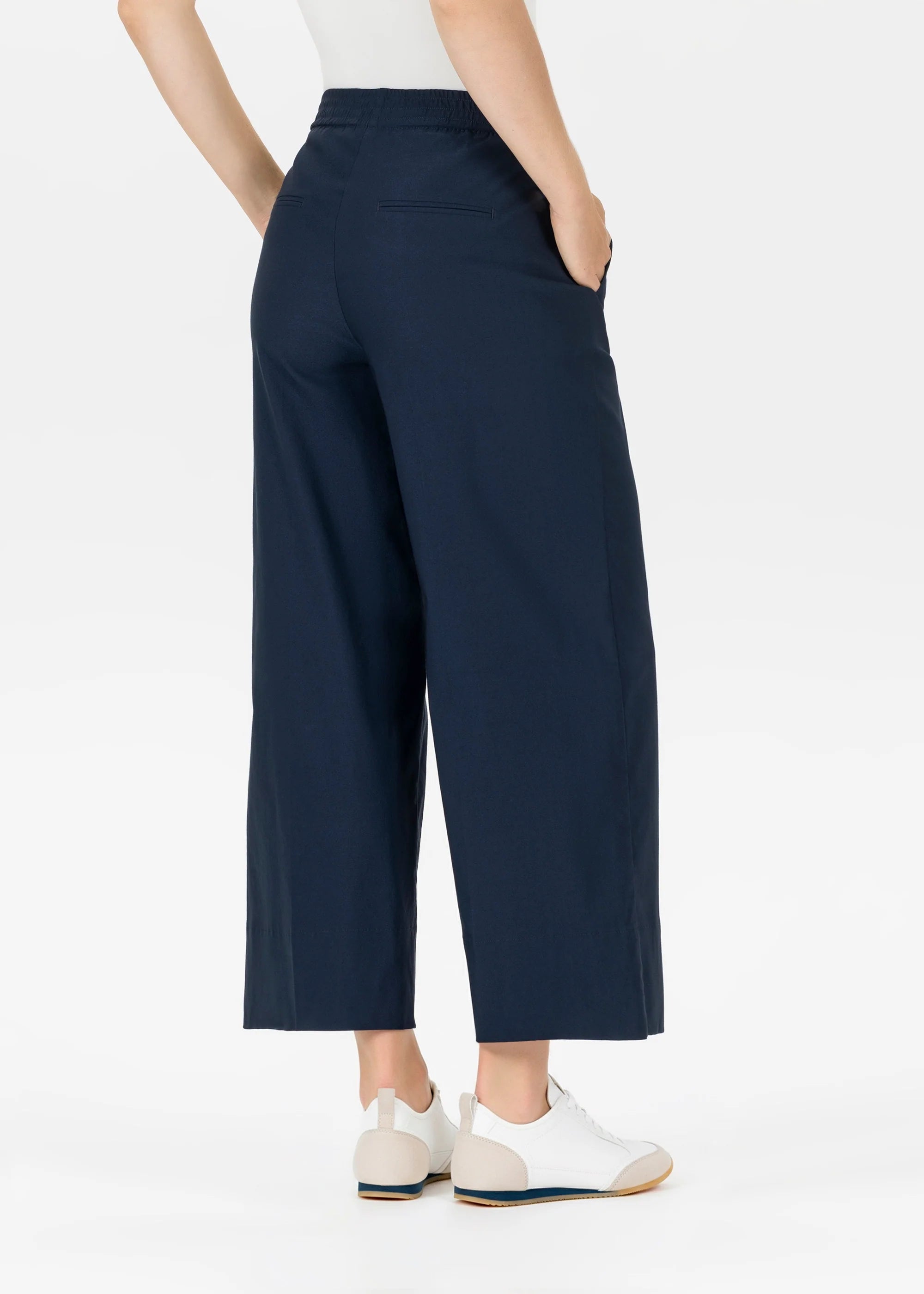 Stehmann Fabienne3 navy cropped wide leg trousers women back view