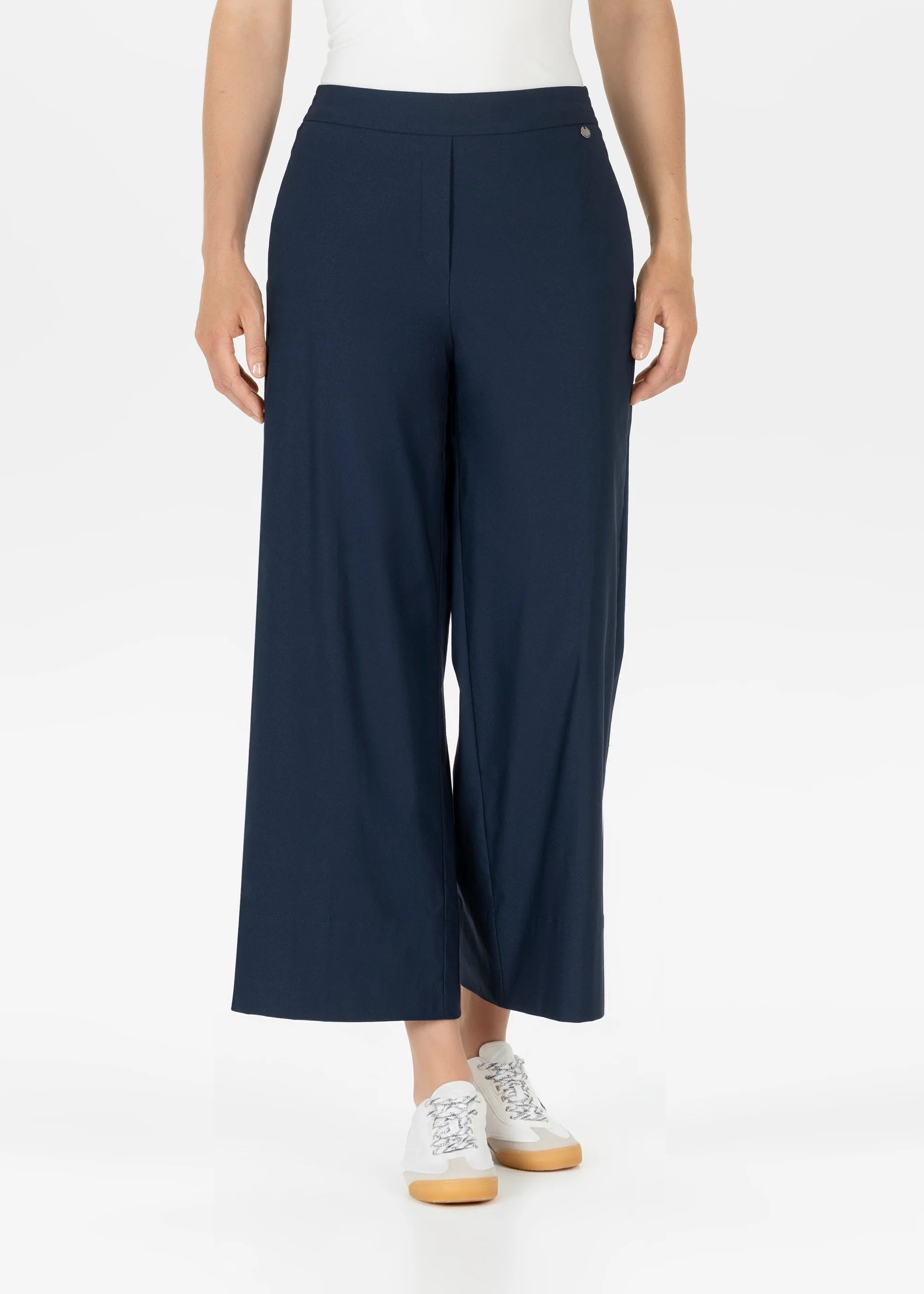 Stehmann Fabienne3 navy wide leg cropped trousers women front view