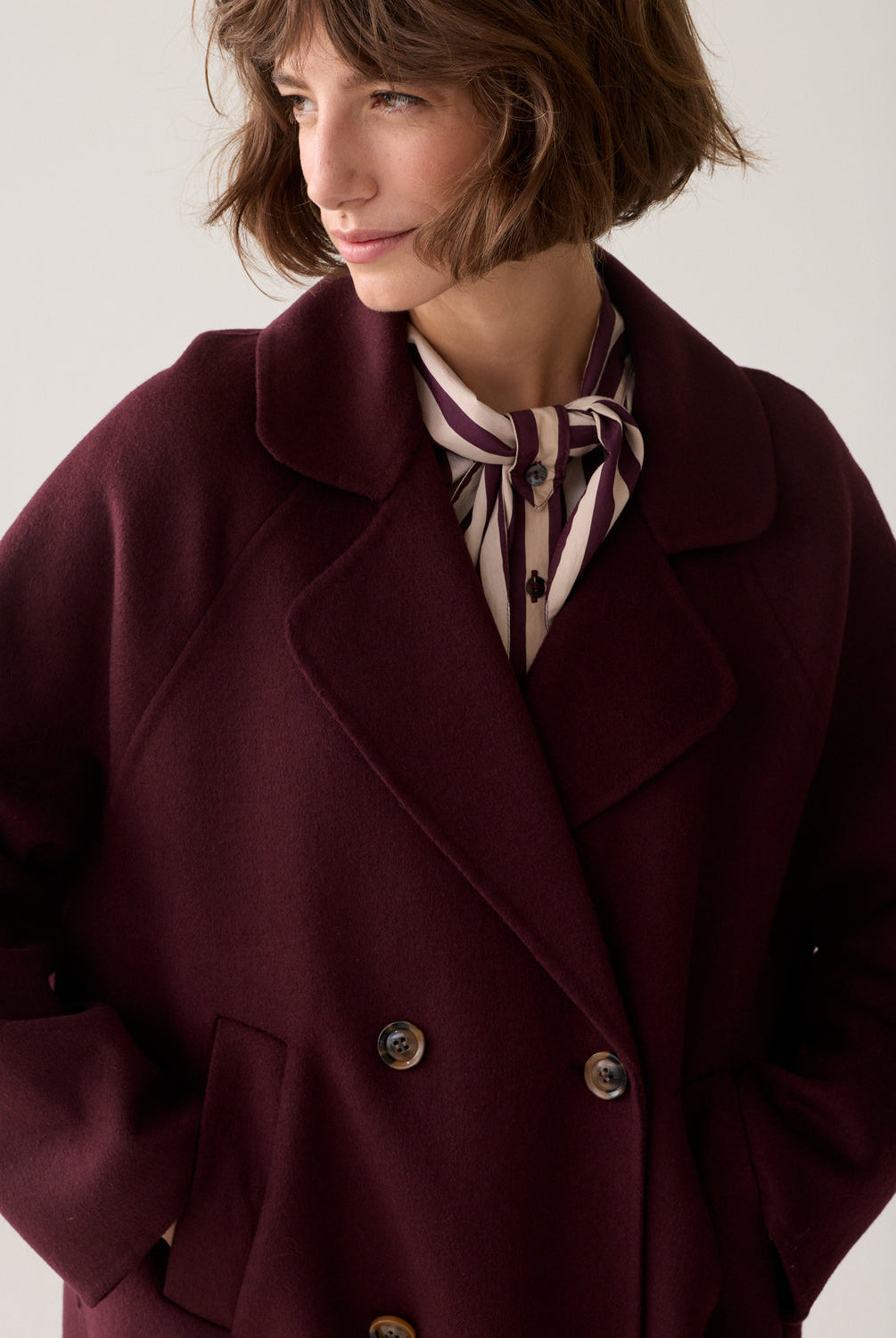 Summum burgundy oversized wool blend coat close-up