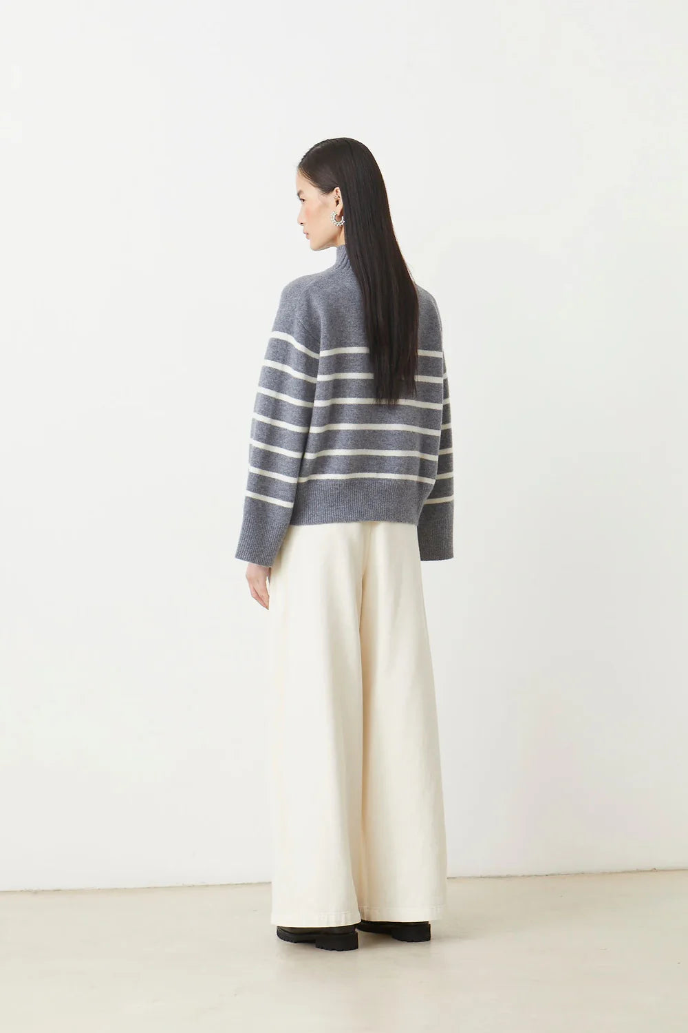 Suncoo Palisko grey striped knit jumper, back view
