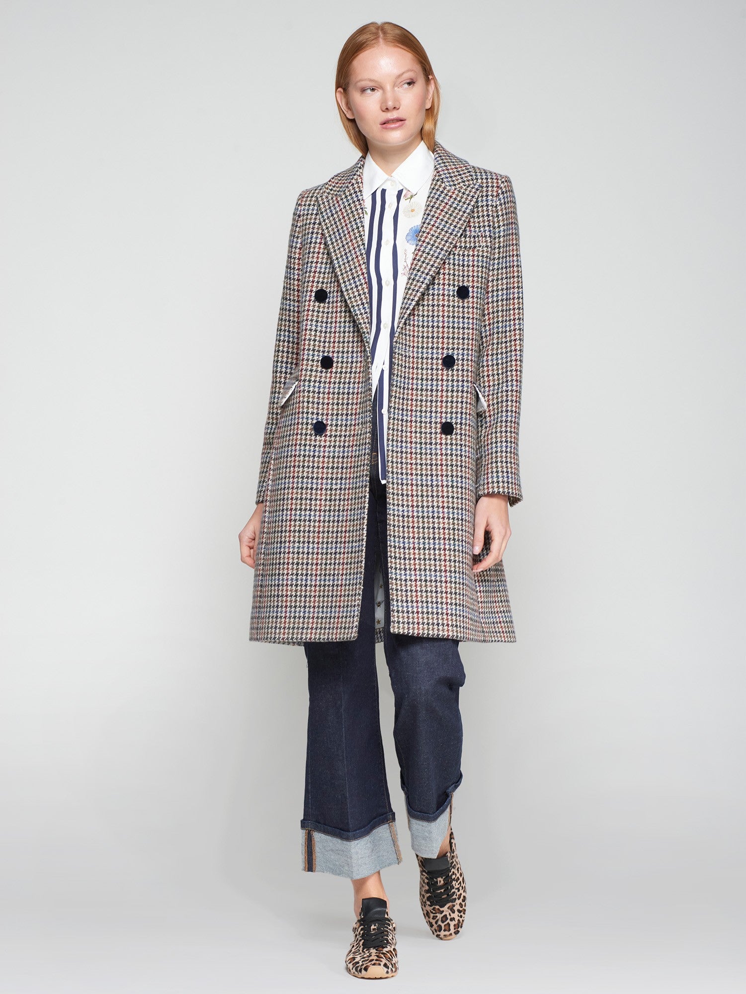 Back view of Vilagallo winter wool coat in neutral houndstooth check pattern