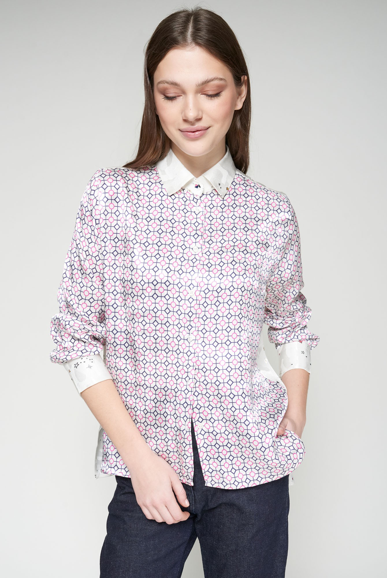 Vilagallo pink geometric shirt front with white collar and cuffs