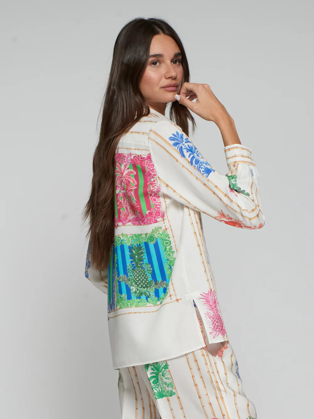Vilagallo tropical print ladies shirt back panel detail