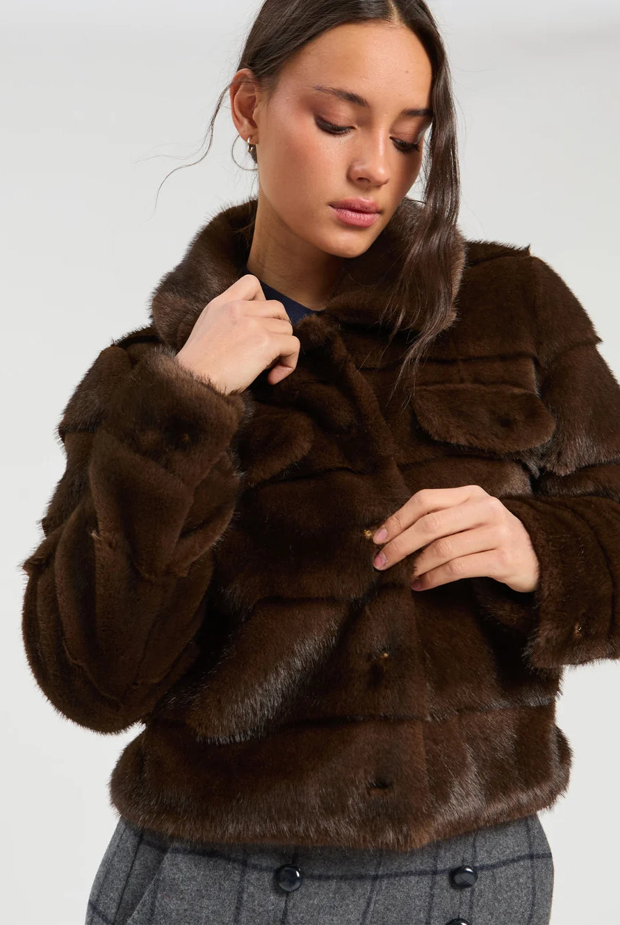 Vilagallo brown cropped faux fur collared jacket front view