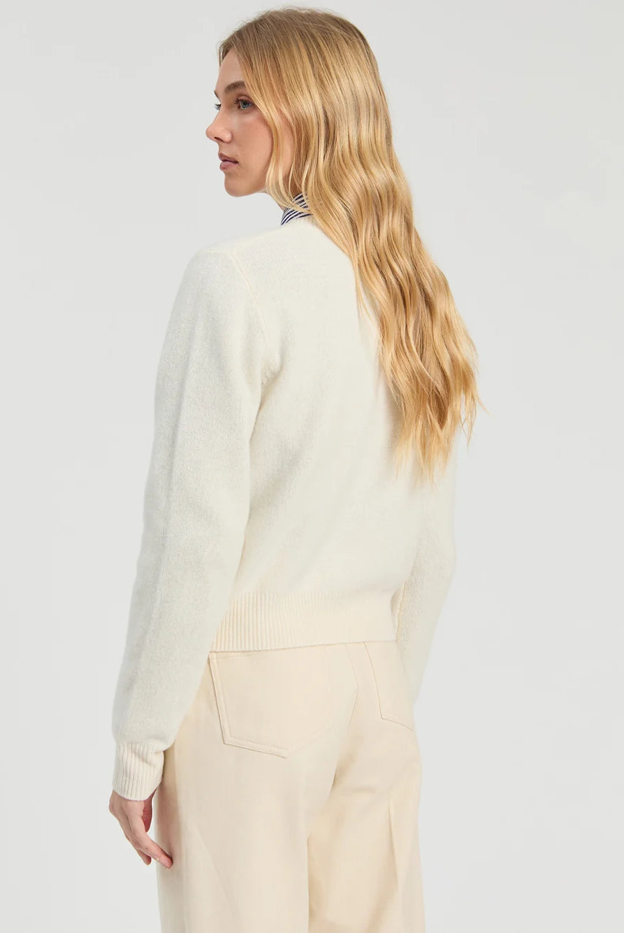 Vilagallo ecru heart cardigan – back model view