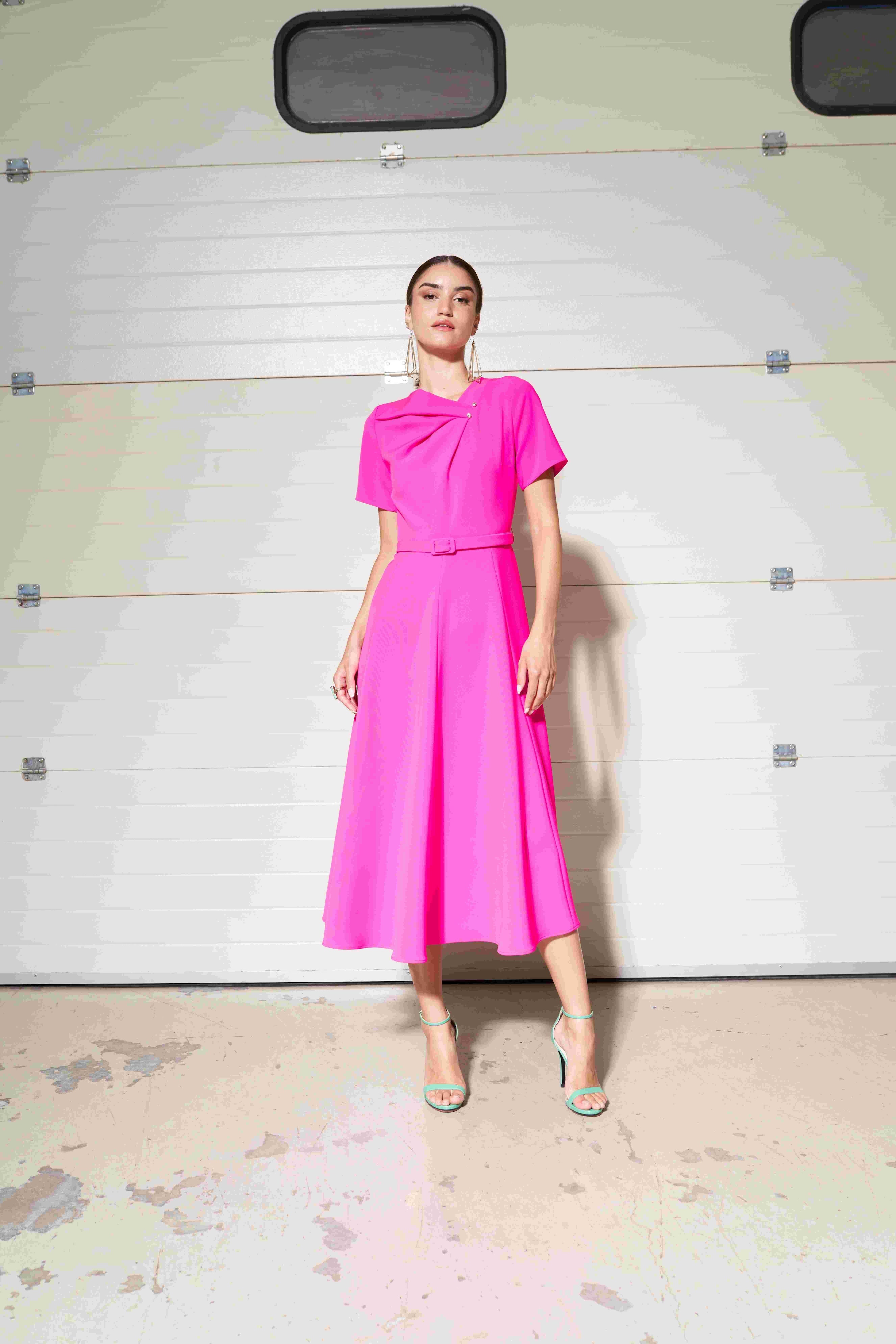 pink dress and black heels Seamless Shift Dress, Pink – Charcoal Threads