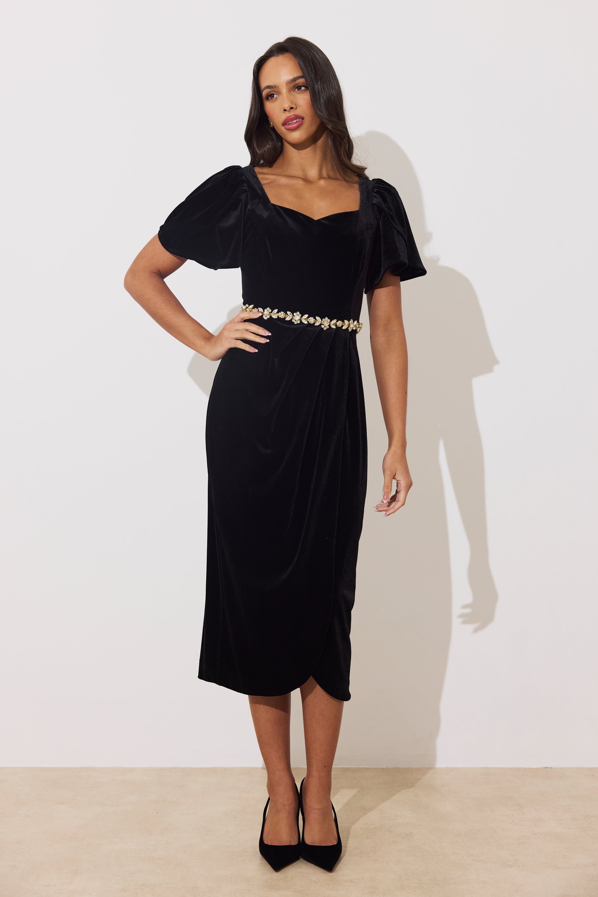 8th Sign Solana black velvet midi dress keyhole back view