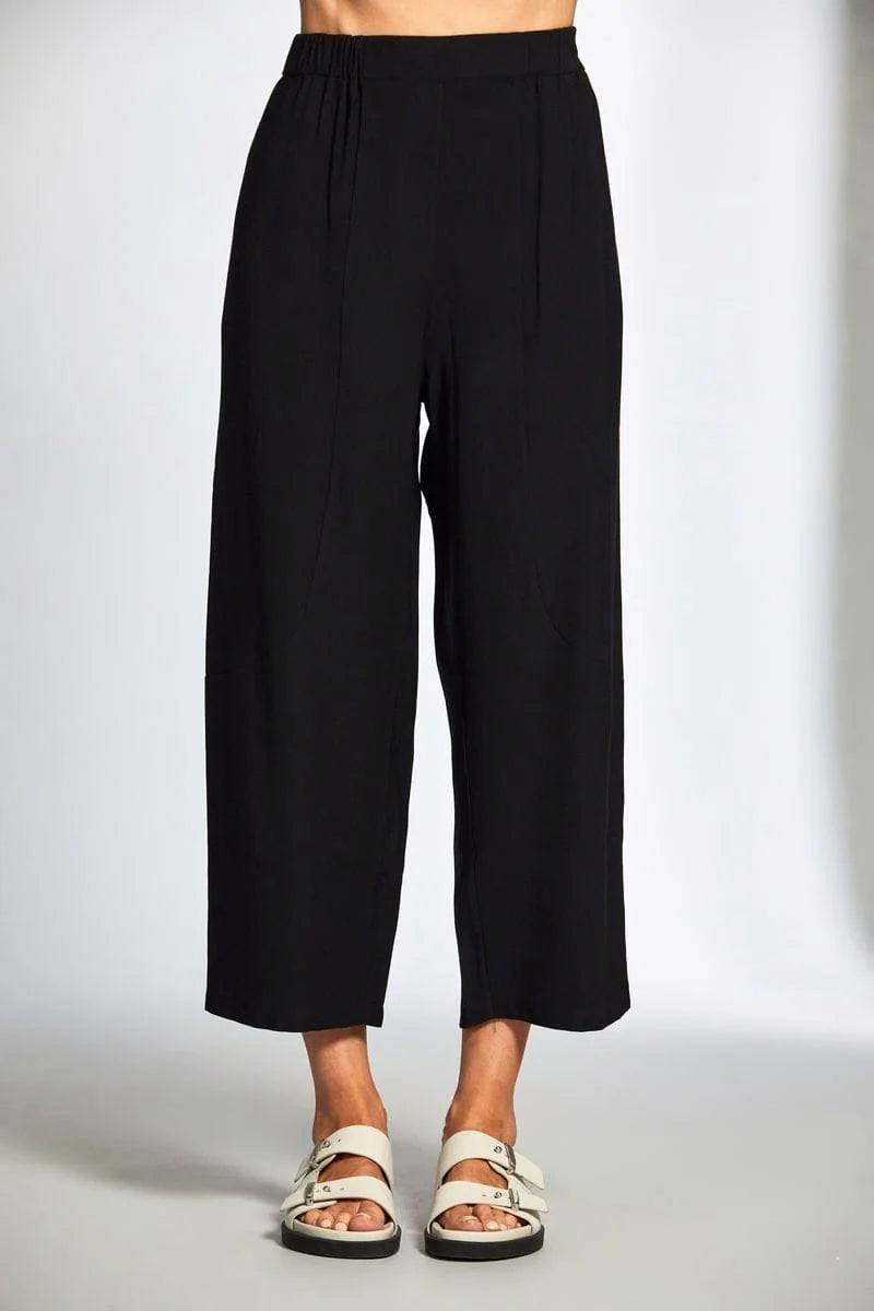 Peruzzi black relaxed fit trousers with elastic waist worn front view