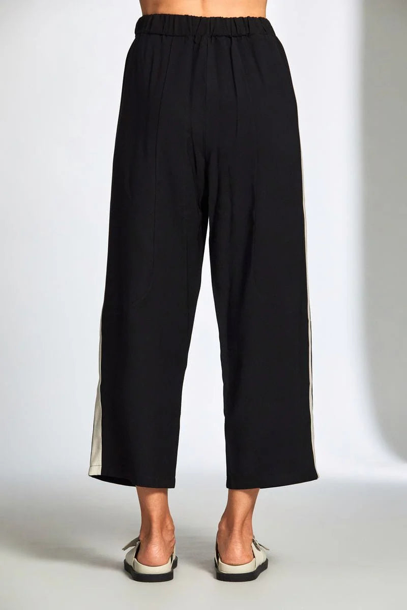 Peruzzi black cropped relaxed trousers elasticated waistband back view