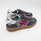 Close-up of Another Trend Iconic II trainers in charcoal with leather lining