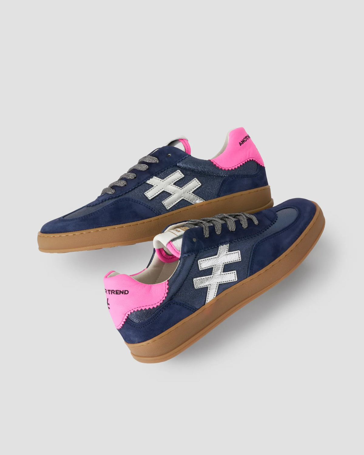 Another Trend Iconic II Ocean navy and pink leather retro trainers