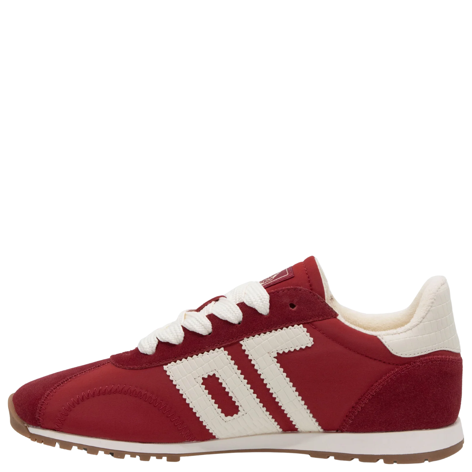     Back 70 red white women’s trainers opposite side view