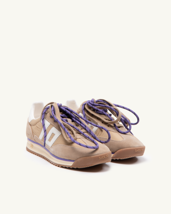     Back 70 Jogger Spongy beige leather trainers with purple laces