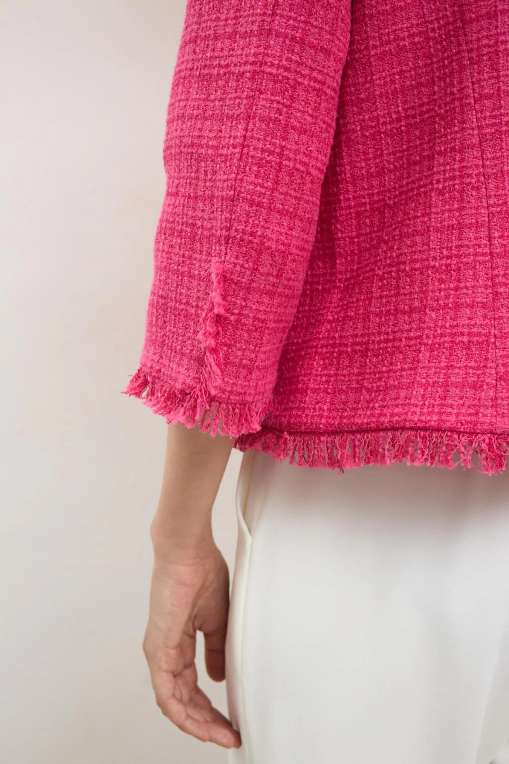 Bariloche Ainsa pink jacket sleeve fringe detail