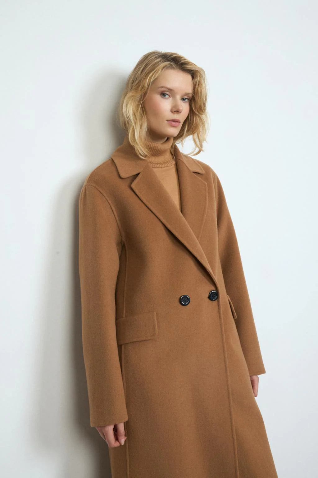 Bariloche Caraca long wool-blend women’s winter coat in camel 