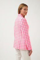 Bariloche Junco Pink Houndstooth Blazer From The Back 