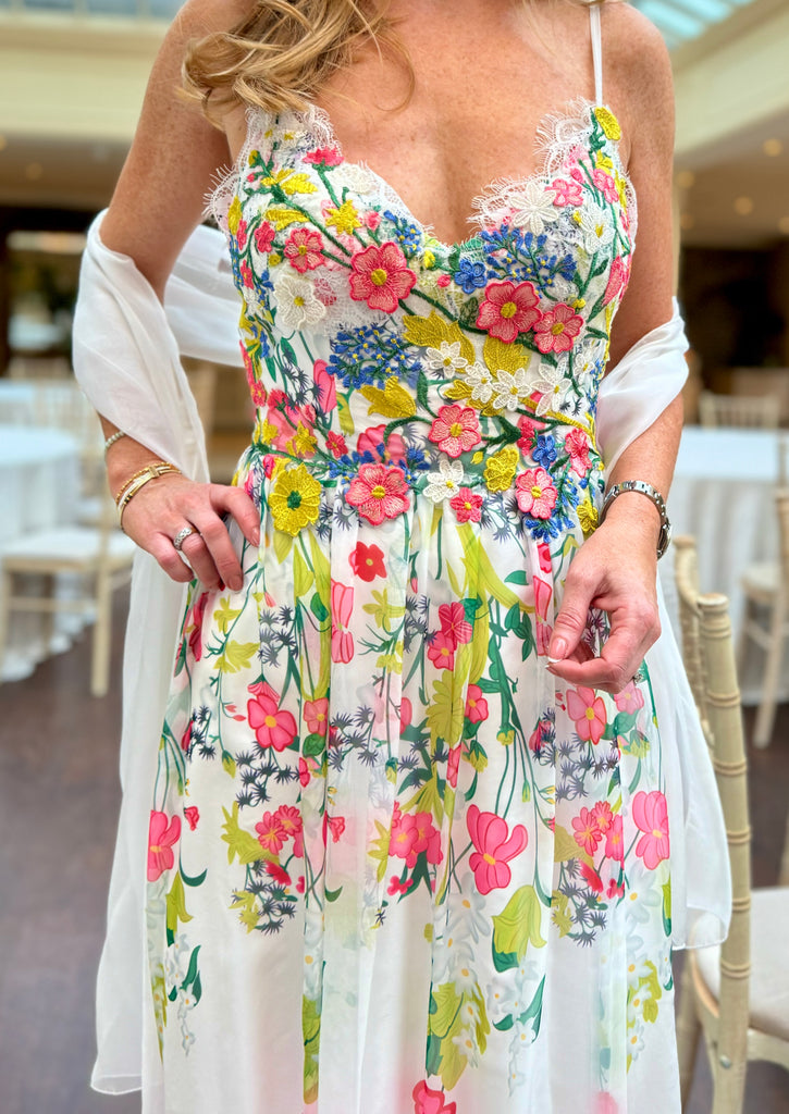 Carla Ruiz White Embroidered Flower Tulle Maxi Dress C