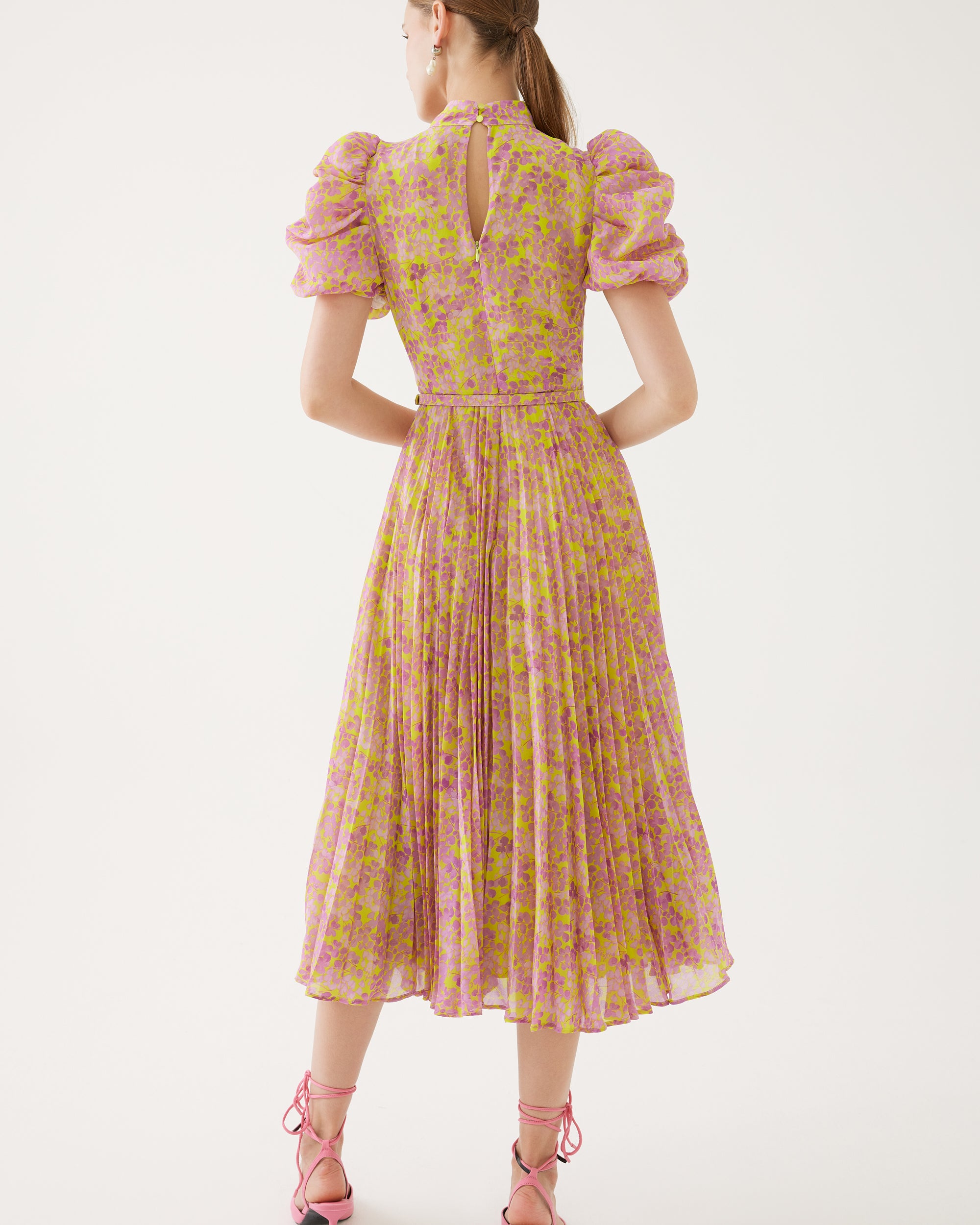  FExquise Pink/yellow Blossom Print Pleated Midi Dressrom The Back