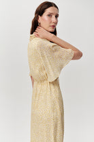 Exquise Douglas yellow floral tiered long day dress