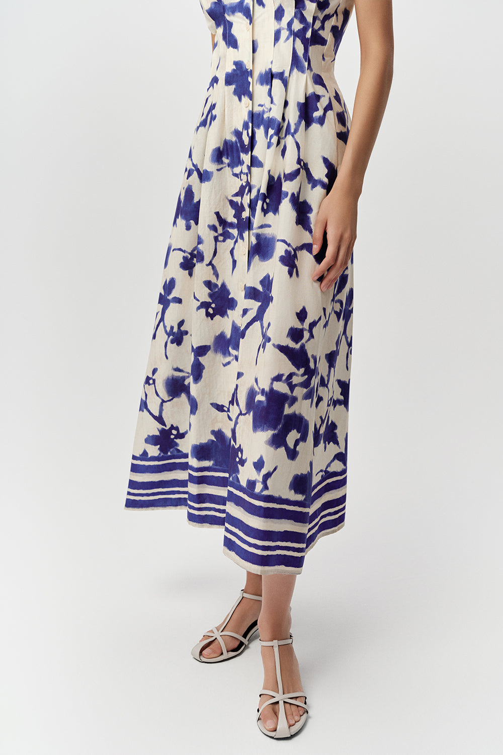 Exquise Zeta blue/white floral sleeveless dress