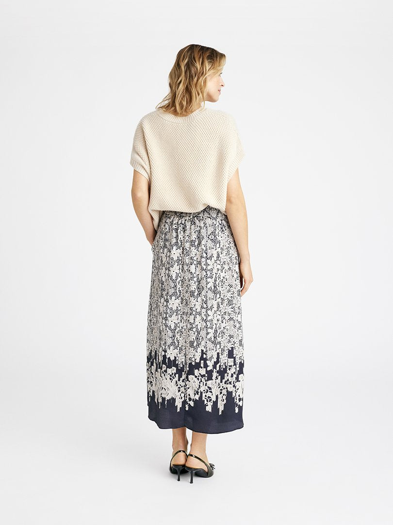 Gustav Mabell Black/Cream Lace Print Midi Skirt From The Back 