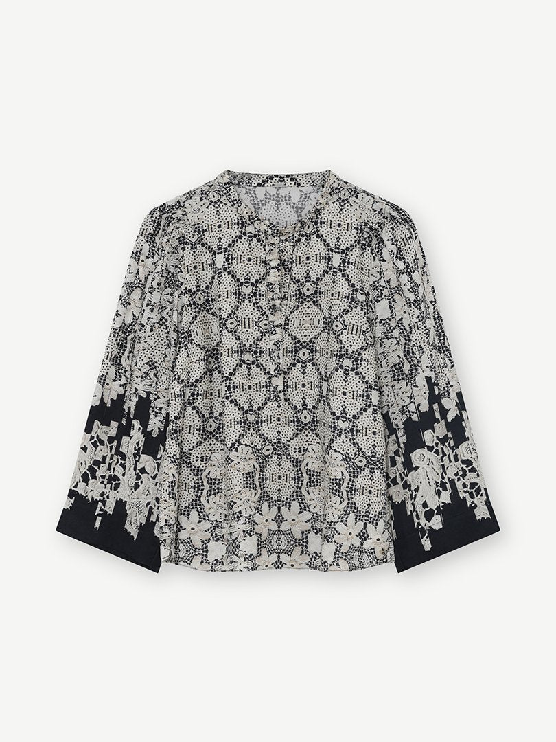 Gustav Neomi Off White/Black Print Flared Sleeve Blouse