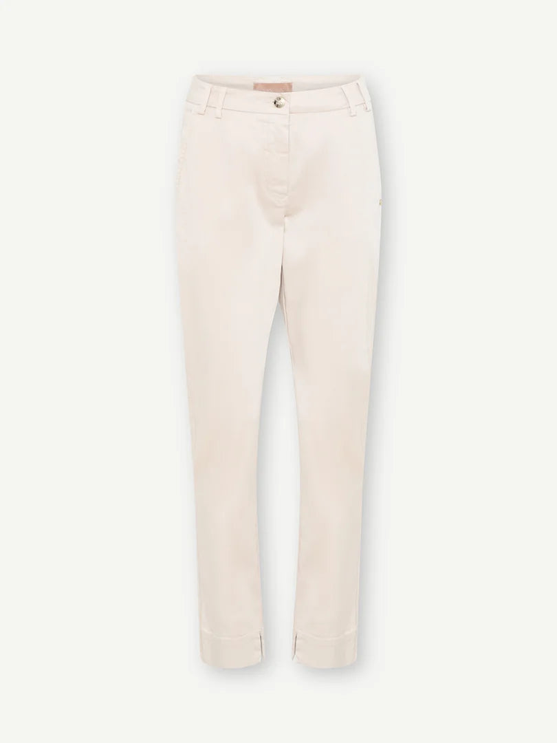 Gustav Carli chino trousers in neutral beige with cropped length and clean mid-rise cut