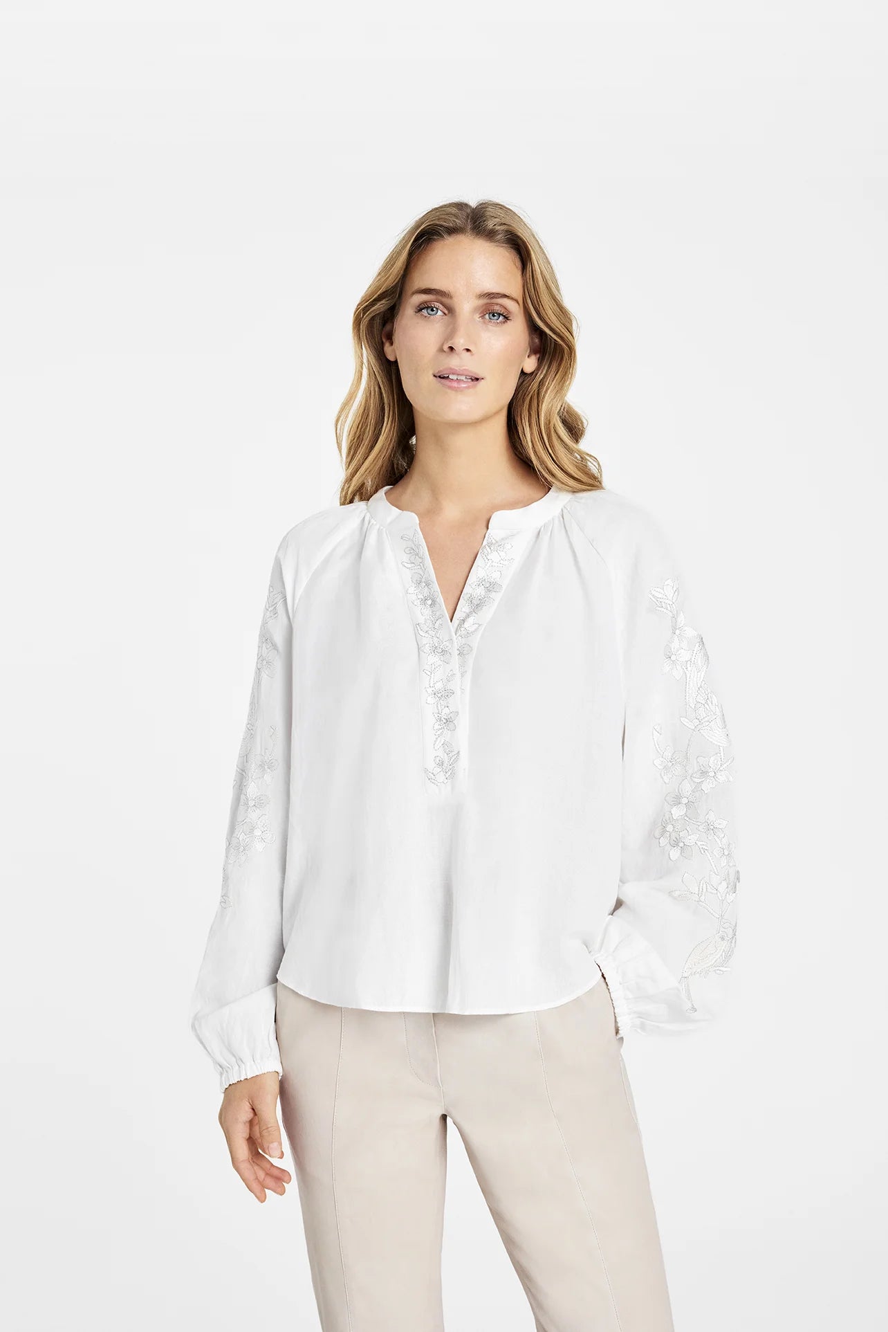 Gustav Annsofie white blouse with silver floral embroidery front view