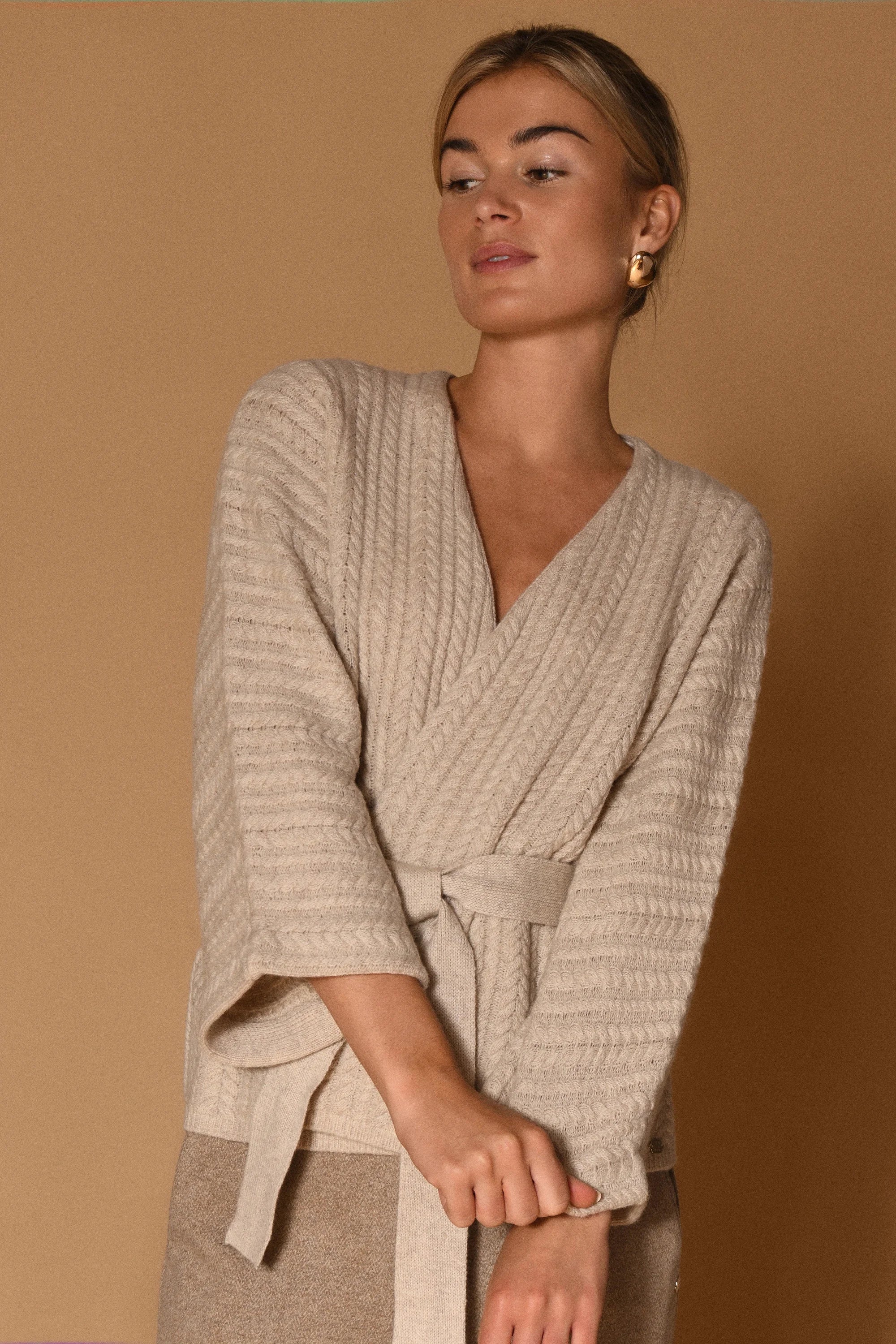 Gustav Liva Light Latte wool cape cardigan with tie belt and wide sleeves – model view