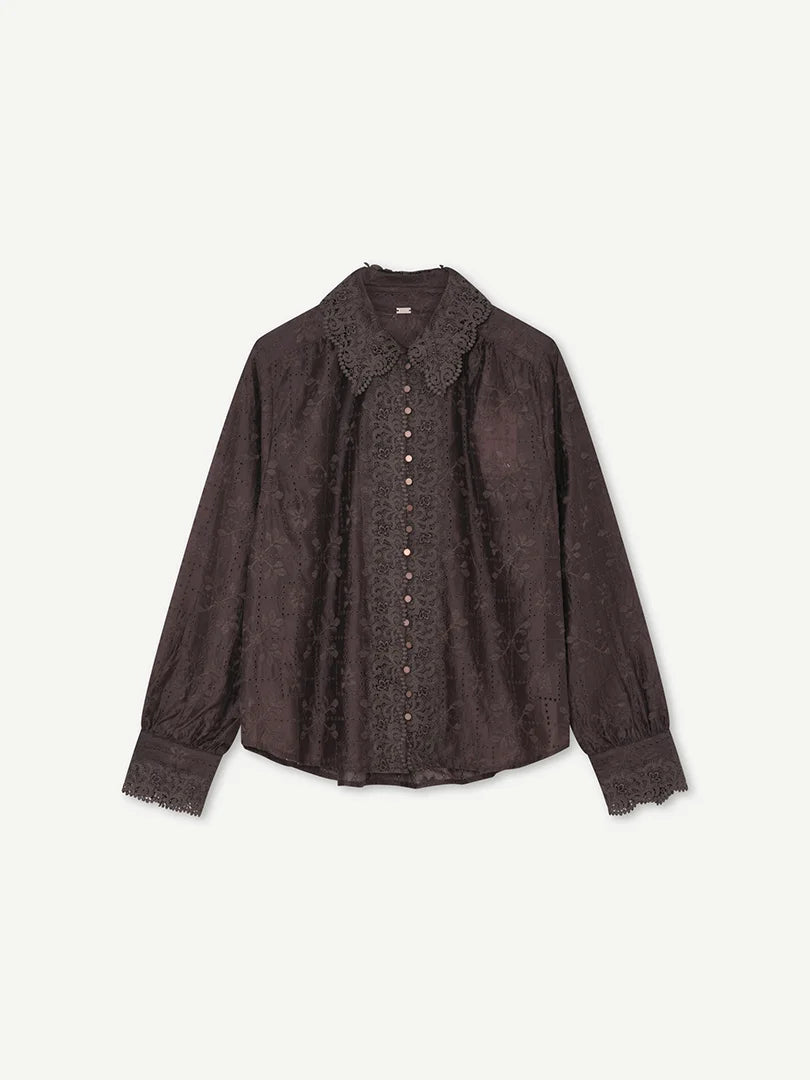     Gustav Ilsa chocolate brown lace embroidered blouse with lace collar and cuffs – front product view