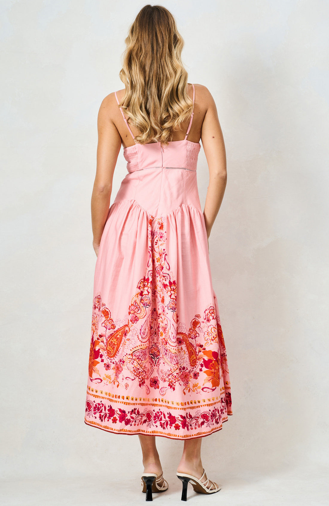 Hope & Ivy Luma floral print midi dress back view