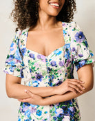 Hope & Ivy Nadalia sweetheart neckline and puff sleeve detail