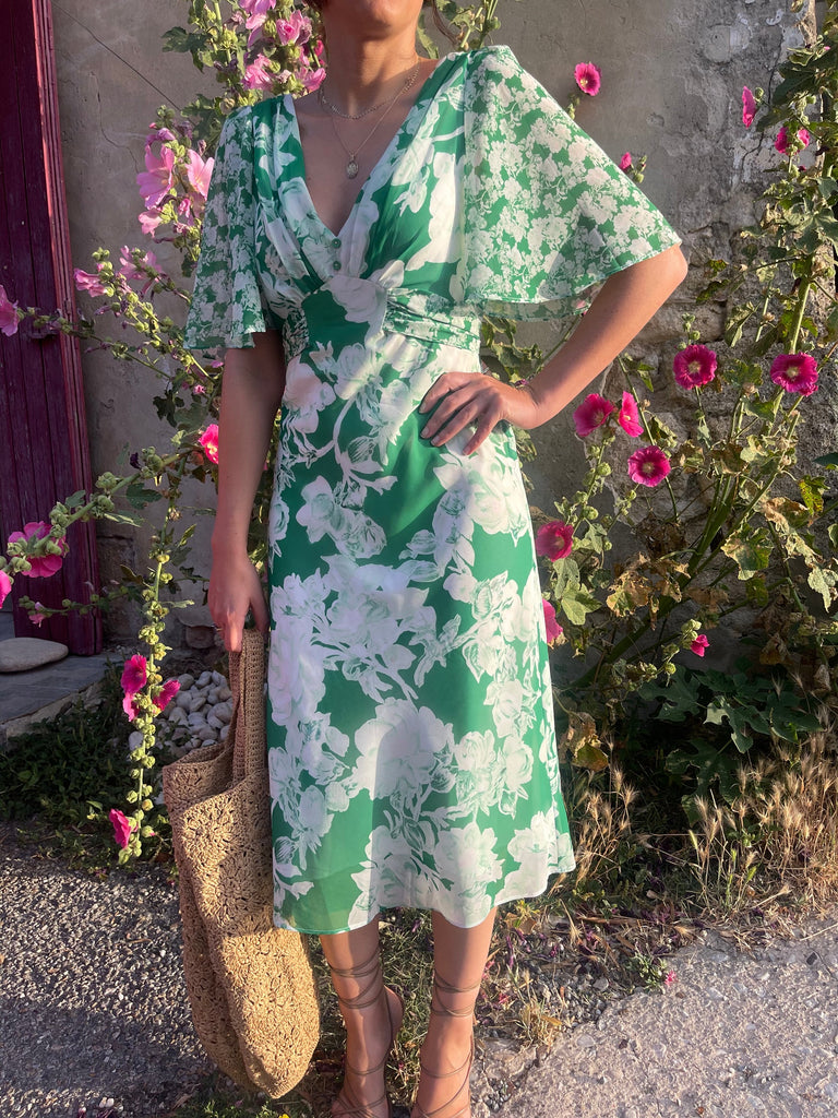 Hope & Ivy Nellie Green/white Floral Print V Neck Midi Dress