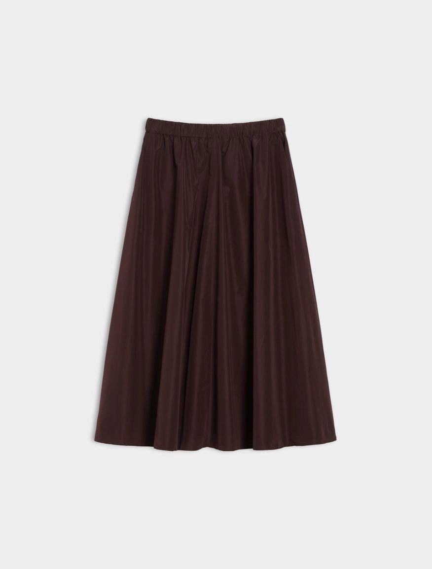 Flat lay of burgundy iBlues Cavallo A-line midi skirt with gathered elastic waistband