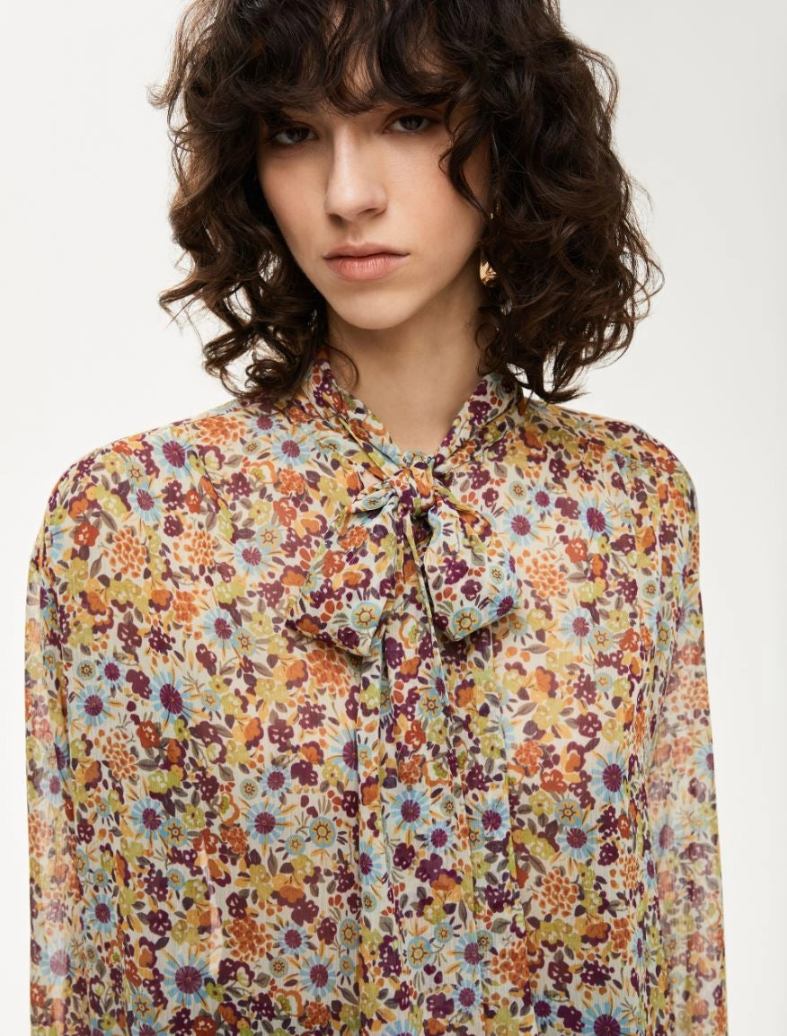 Front view of iblues floral crepe blouse in beige with vintage bow tie
