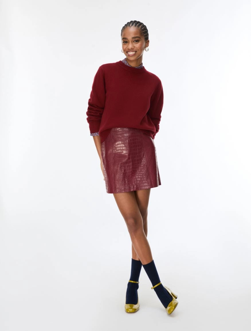 iBlues Iblafona burgundy cashmere blend jumper styled with a leather skirt
