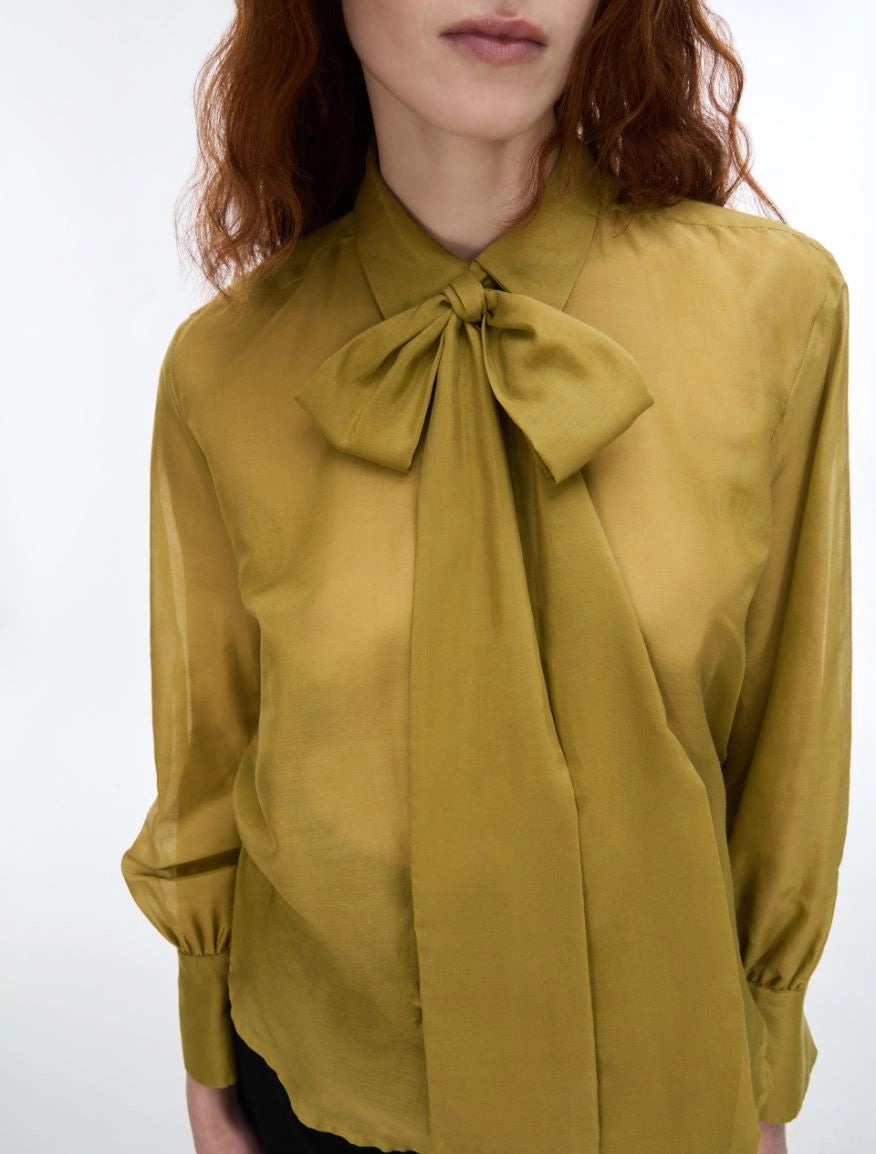  Close-up of iBlues Iblasti olive silk blend blouse with neck bow