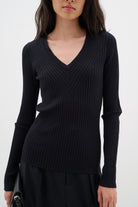 Inwear Jirai Ribbed V Neck Jumper In Black