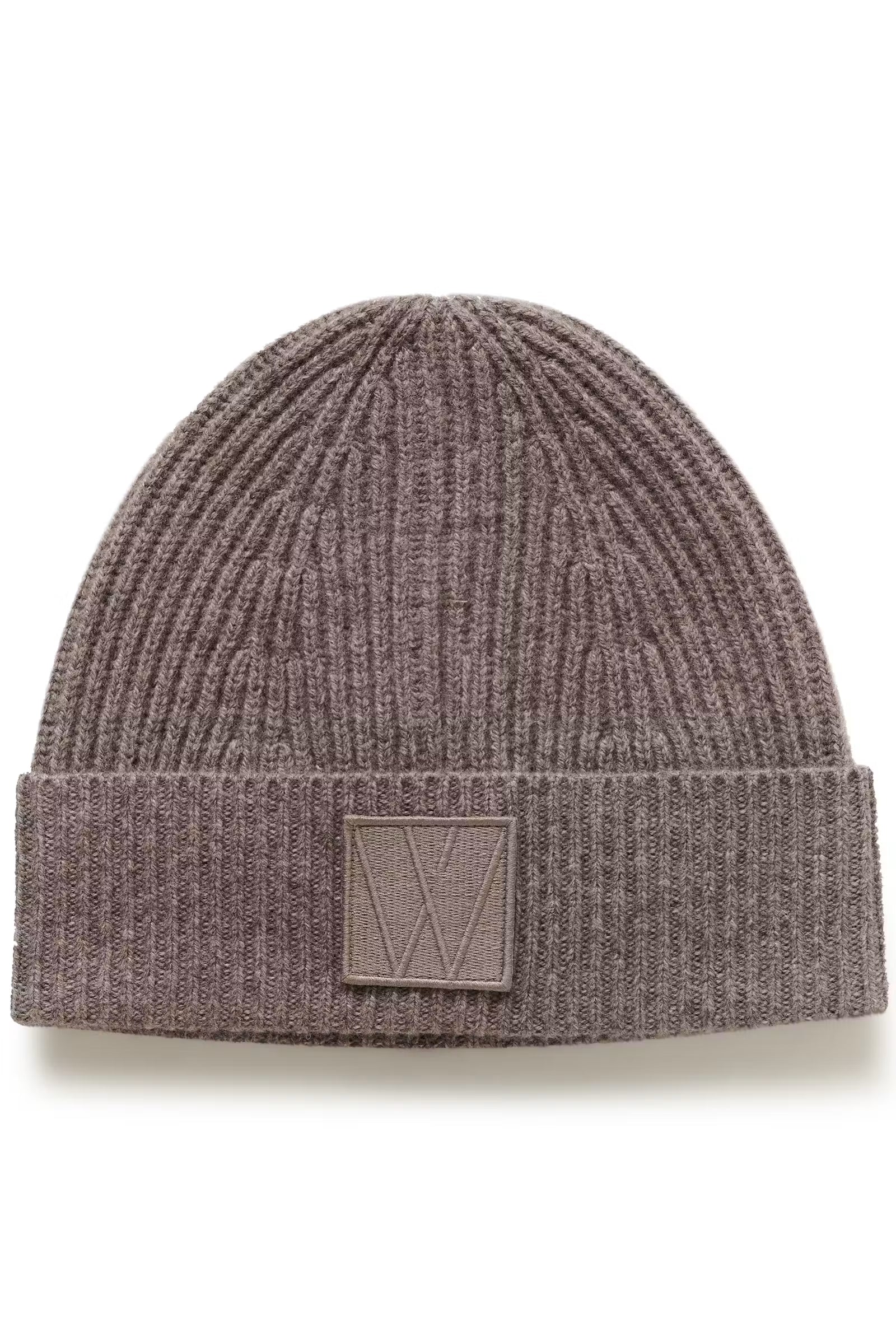 InWear Kaxy grey-brown lambswool beanie with tonal patch – front product view