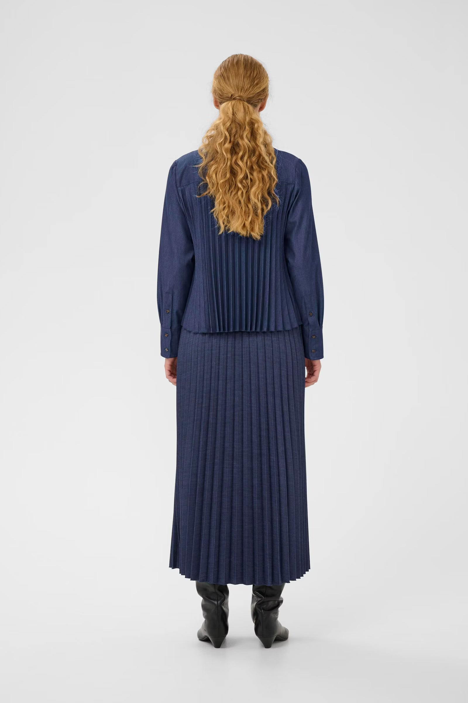 Back view of matching InWear denim co-ord with pleated detailing