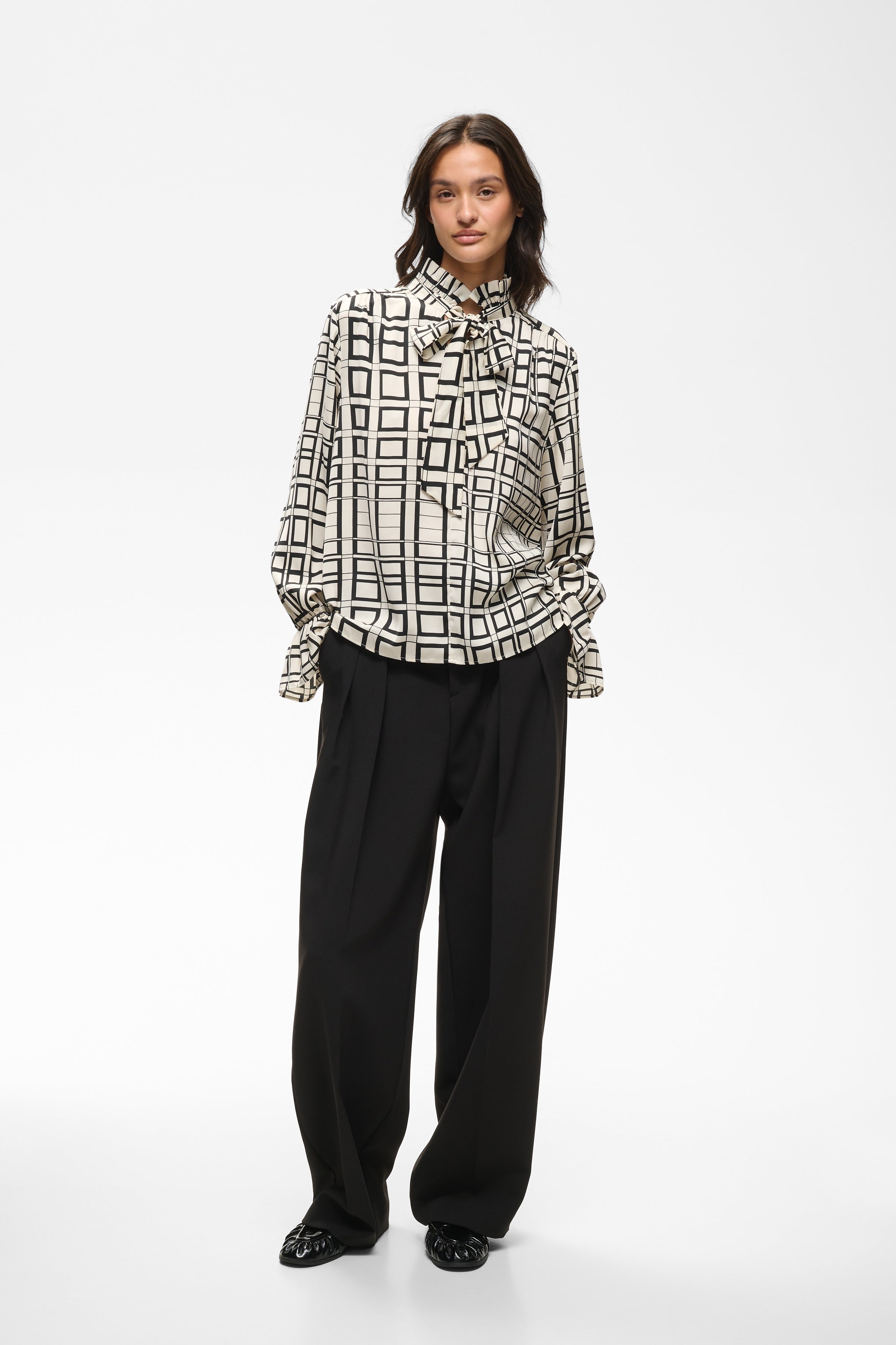InWear Gracie smart casual printed blouse with ruffle neck