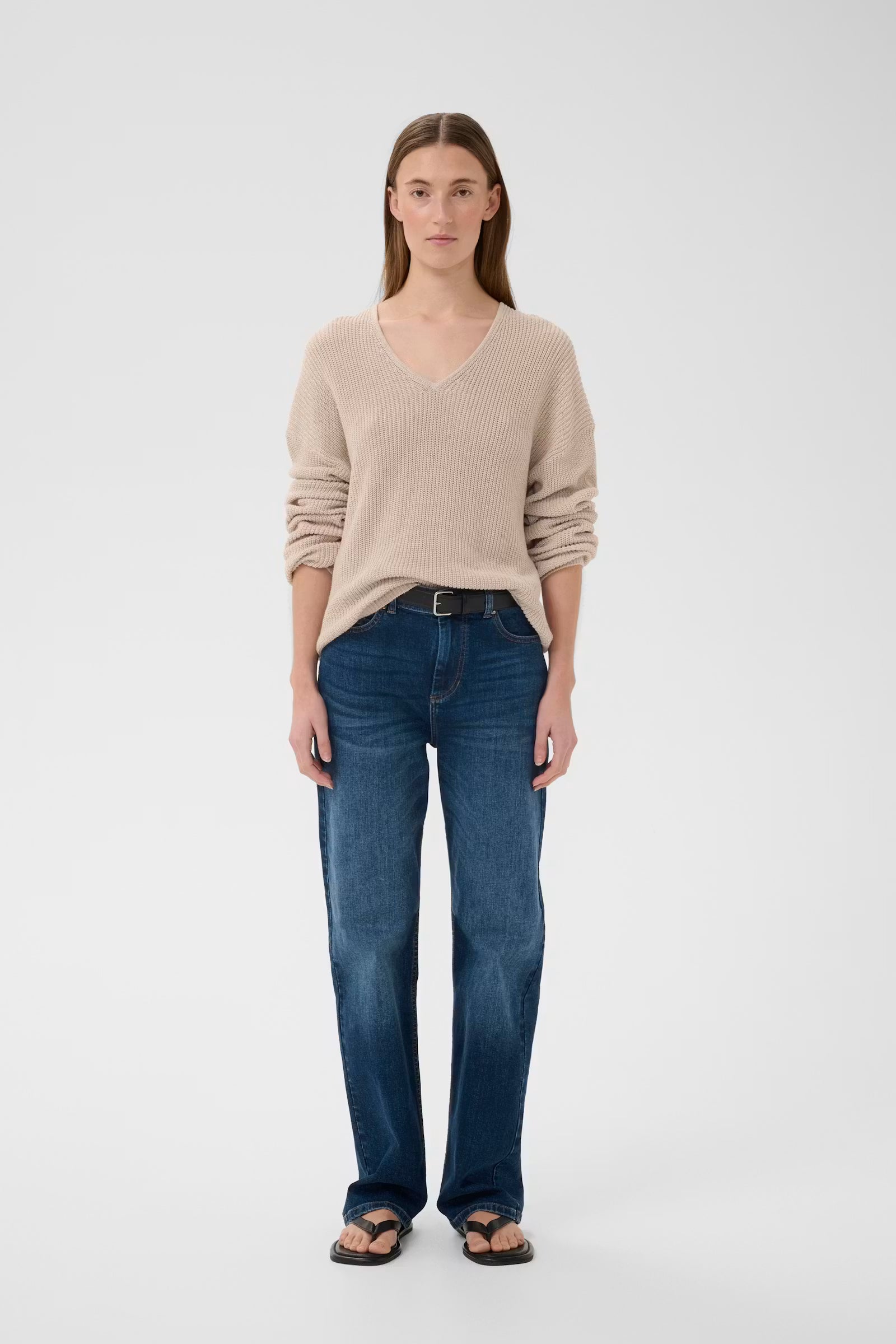 InWear Darlina dark blue straight leg jeans front detail