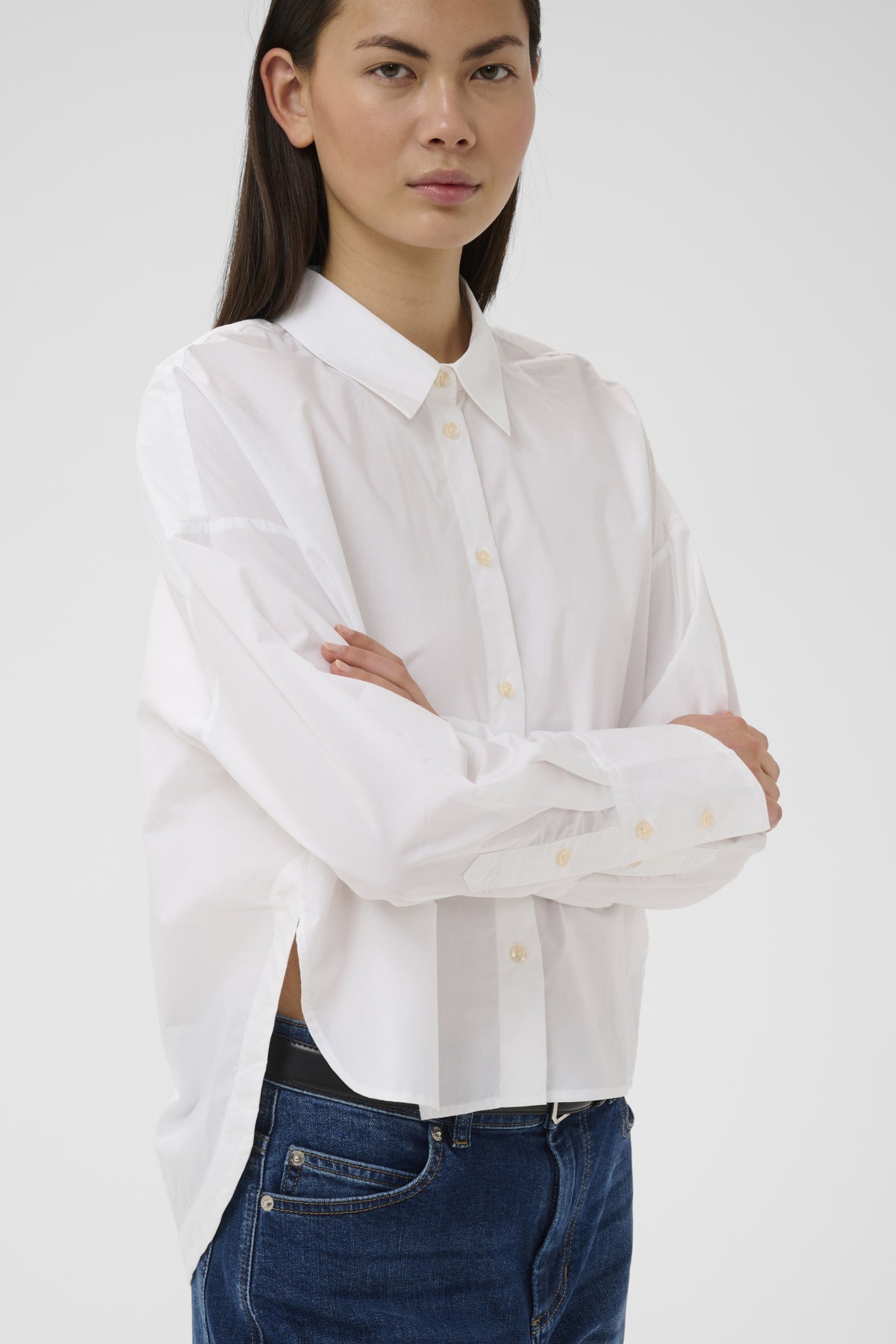 InWear Lelo Neola relaxed fit shirt front detail
