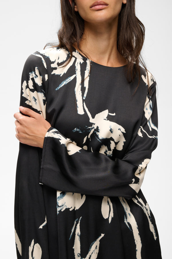 InWear Meadow black floral mini dress close-up showing round neckline