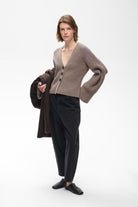InWear Noomi Kaxy taupe ribbed cardigan with wide sleeves – three-quarter model view