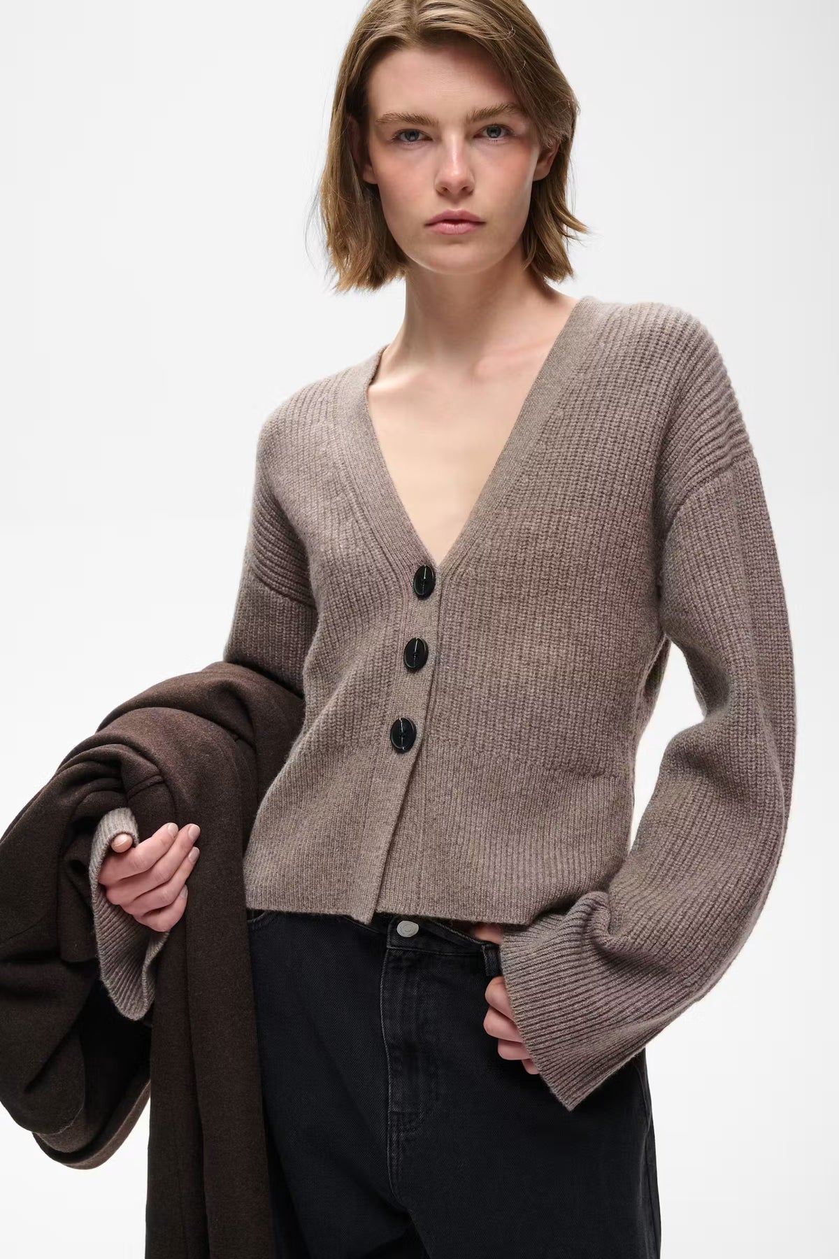 InWear Noomi Kaxy taupe wool cardigan with black button front – angled model view